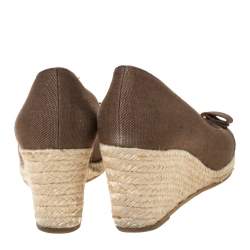 مملوكة مسبقًا Salvatore Ferragamo Brown Canvas Bow Detailed 'Darly' Espadrille Wedges Size 38.5