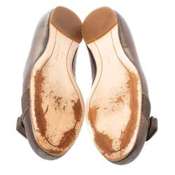 Salvatore Ferragamo Metallic Grey Leather Vara Bow Ballet Flats Size 38
