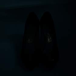 مملوكة مسبقًا Salvatore Ferragamo Black Lizard Embossed Leather Peep Toe Pumps Size 39.5