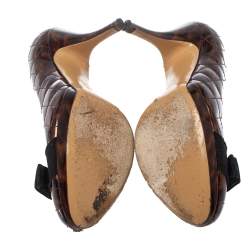 Pre Owned Salvatore Ferragamo Brown Animal Print Quilted Patent Leather Vara Bow Pumps Size 36.5