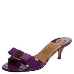 Pre Owned Salvatore Ferragamo Purple Patent Leather Vara Bow Slide Sandals Size 38