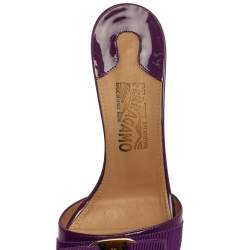 Pre Owned Salvatore Ferragamo Purple Patent Leather Vara Bow Slide Sandals Size 38