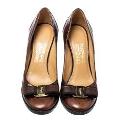 Pre Owned Salvatore Ferragamo Brown Leather Vara Bow Block Heels Pumps Size 38