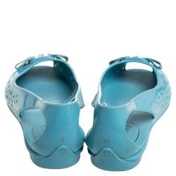 Pre Owned حذاء فلات سالفاتوري فيراغامو سليب أون مطاط أزرق مقاس 38.5