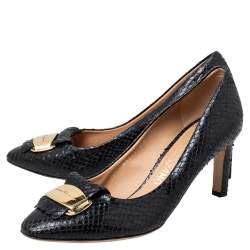 Salvatore Ferragamo Black Python Embossed Leather Logo Embellished Pumps Size 39.5