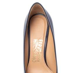 Pre Owned Salvatore Ferragamo Navy Blue Leather Pimpa Vara Bow Pumps Size 35.5