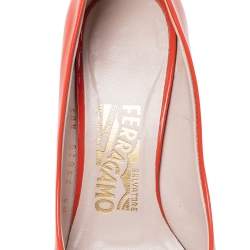 Pre Owned Salvatore Ferragamo Orange Patent Leather Vara Bow Pumps Size 35.5