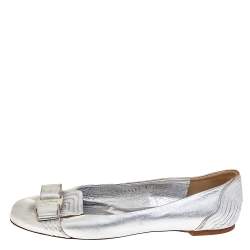 Salvatore Ferragamo Silver Leather Vara Bow Ballet Flats 37.5