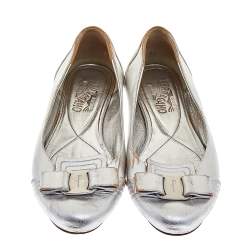 Salvatore Ferragamo Silver Leather Vara Bow Ballet Flats 37.5