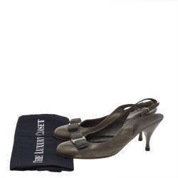 Salvatore Ferragamo Grey Leather Vara Bow Slingback Pumps Size 37