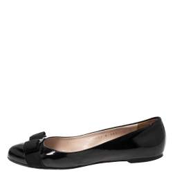 Pre Owned Salvatore Ferragamo Black Patent Leather Vara Bow Ballet Flats Size 38