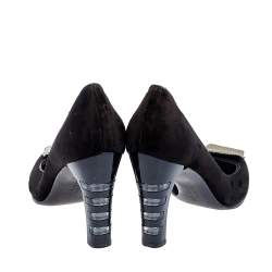 Salvatore Ferragamo Dark Green Velvet and Stingray Almond Toe Pumps Size 38.5