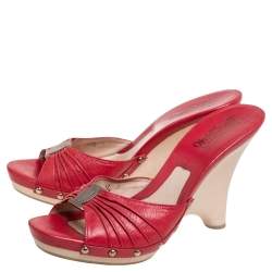 Pre Owned Salvatore Ferragamo Red Leather Wedge Slide Sandals Size 39