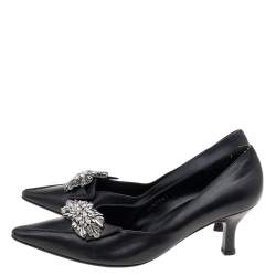 Pre Owned Salvatore Ferragamo Black Leather Crystal Embellished Pumps Size 38.5