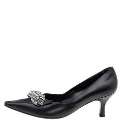 Pre Owned Salvatore Ferragamo Black Leather Crystal Embellished Pumps Size 38.5