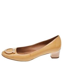 Pre Owned Salvatore Ferragamo Beige Patent Leather Block Heel Pumps Size 40.5