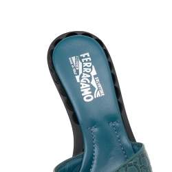 Pre Owned صندل سلايد سالفاتوري فيراغامو جلد نقشة غانسيني أزرق مقاس 40