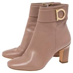 Pre Owned Salvatore Ferragamo Beige Leather Gancini Ankle Boots Size 37