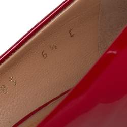 Pre Owned Salvatore Ferragamo Red  Patent Leather Vara Bow Round Toe Platform Pumps Size 37