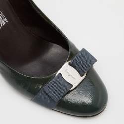 Pre Owned حذاء كعب عالي سالفاتوري فيراغامو جلد لامع أخضر منقوش فيونكة فارا مقاس 40