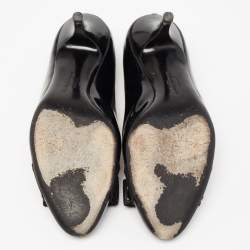 Salvatore Ferragamo Black Patent Leather Vara Bow Pumps Size 37