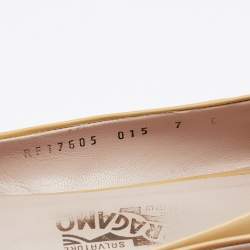 Pre Owned حذاء باليرينا فلات سالفاتوري فيراغامو جلد بيج لامع مقاس 37.5