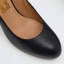 Pre Owned Salvatore Ferragamo Black Leather Ronda Pumps Size 38.5
