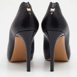 Pre Owned Salvatore Ferragamo Black Leather Ronda Pumps Size 38.5