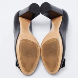 Pre Owned حذاء كعب عالي سالفاتوري فيراغامو بفيونكة جلد أسود مقاس 38.5