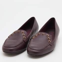 Pre Owned Salvatore Ferragamo Burgundy Leather Studded Flower Heel Loafers Size 38.5