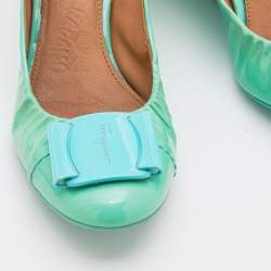 Pre Owned Salvatore Ferragamo Mint Green Patent Leather Silda Vara Plaque Wedge Pumps Size 36