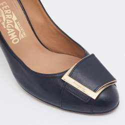 Pre Owned Salvatore Ferragamo Black Leather Pumps Size 40.5