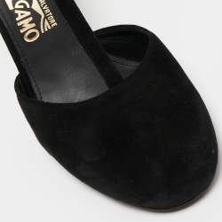 Pre Owned Salvatore Ferragamo Black/Pink Suede And Leather Fergie T-Strap Pumps Size 40
