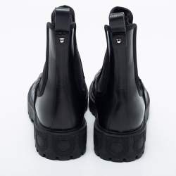 Pre Owned Salvatore Ferragamo Black Leather Gancini Chelsea Boots Size 39.5