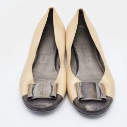 Pre Owned Salvatore Ferragamo Metallic Gold/Black Leather Cap Toe Metal Trim Ballet Flats Size 36