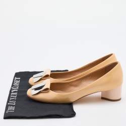 Pre Owned Salvatore Ferragamo Beige Patent Leather Block Heel Pumps Size 38.5