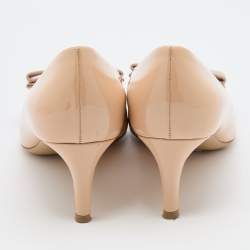 Pre Owned Salvatore Ferragamo Beige Patent Leather Pointed Toe Vara Bow Pumps Size 36