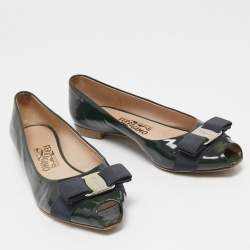 Pre Owned Salvatore Ferragamo Dark Grey Patent Leather Vara Bow Peep Toe Ballet Flats Size 39
