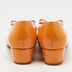 Pre Owned Salvatore Ferragamo Orange Patent Leather Vara Bow Pumps Size 40