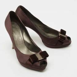 Salvatore Ferragamo Brown Satin Vara Bow Peep Toe Pumps Size 40