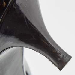 Pre Owned Salvatore Ferragamo Black Patent Leather Vara Bow Pumps Size 38.5