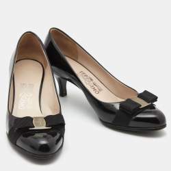 Pre Owned Salvatore Ferragamo Black Patent Leather Vara Bow Pumps Size 38.5