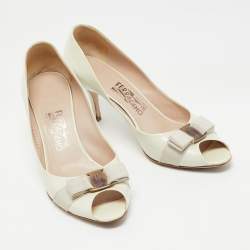 Pre Owned Salvatore Ferragamo White Leather Vara Bow Peep Toe Pumps Size 40