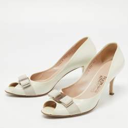 Pre Owned Salvatore Ferragamo White Leather Vara Bow Peep Toe Pumps Size 40