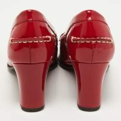 مملوكة مسبقًا Salvatore Ferragamo Red Patent Leather Penny Slip On Loafers Size 37.5