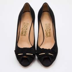 Pre Owned Salvatore Ferragamo Black Suede Rosella Bow Peep Toe Platform Pumps Size 37