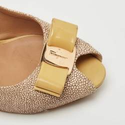 مملوكة مسبقًا Salvatore Ferragamo Multicolor Texture Suede and Patent Peep Toe Bow Pumps Size 36.5