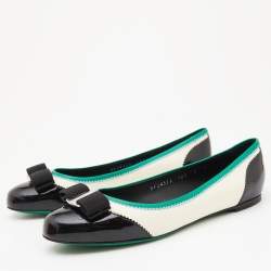 Pre Owned حذاء فلات باليه سالفاتوري فيراغامو فارينا جلد لامع أزرق مقاس 38.5