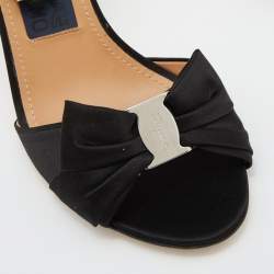Pre Owned Salvatore Ferragamo Black Satin Prina Sandals Size 41