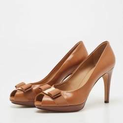 Pre Owned Salvatore Ferragamo Brown Leather Vara Bow Peep Toe Platform Pumps Size 39
